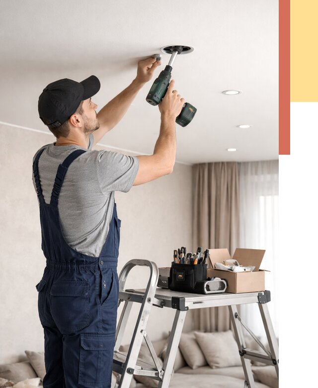 Установка и монтаж точечных светильников в натяжной потолок в Артеме от 1866 руб. | ОТДЕЛОЧНИК-Арт